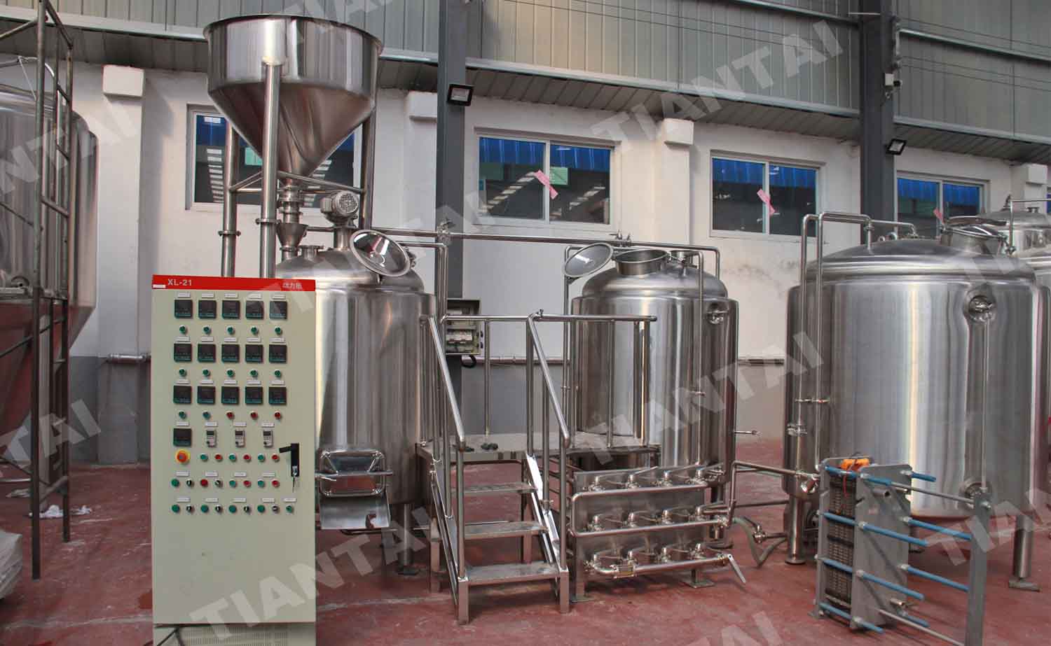 <b>7BBL used brewery equipment</b>